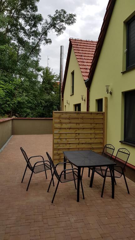 Apartmany Starovice Exterior photo